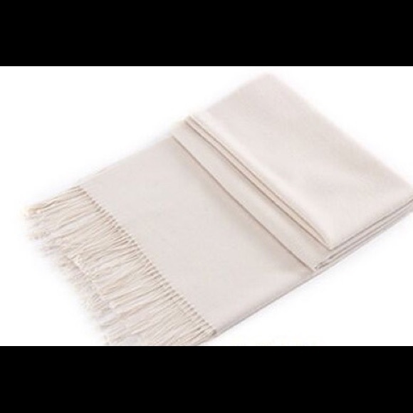 Other - 🐣 100% GENUINE CASHMERE SCARFS (CREAM)   (1 LEFT)